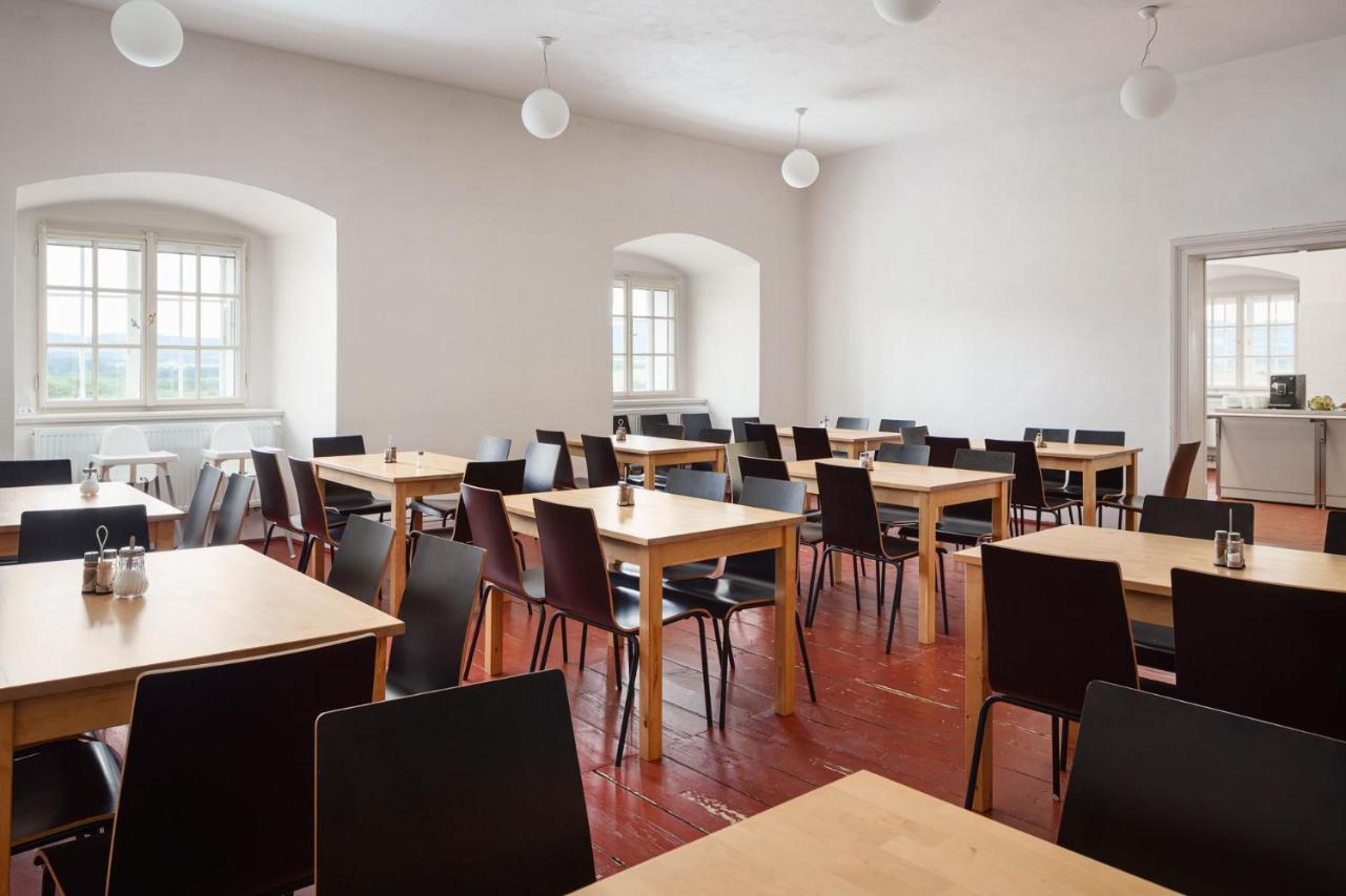 Dum Hostu Klaster Hotel