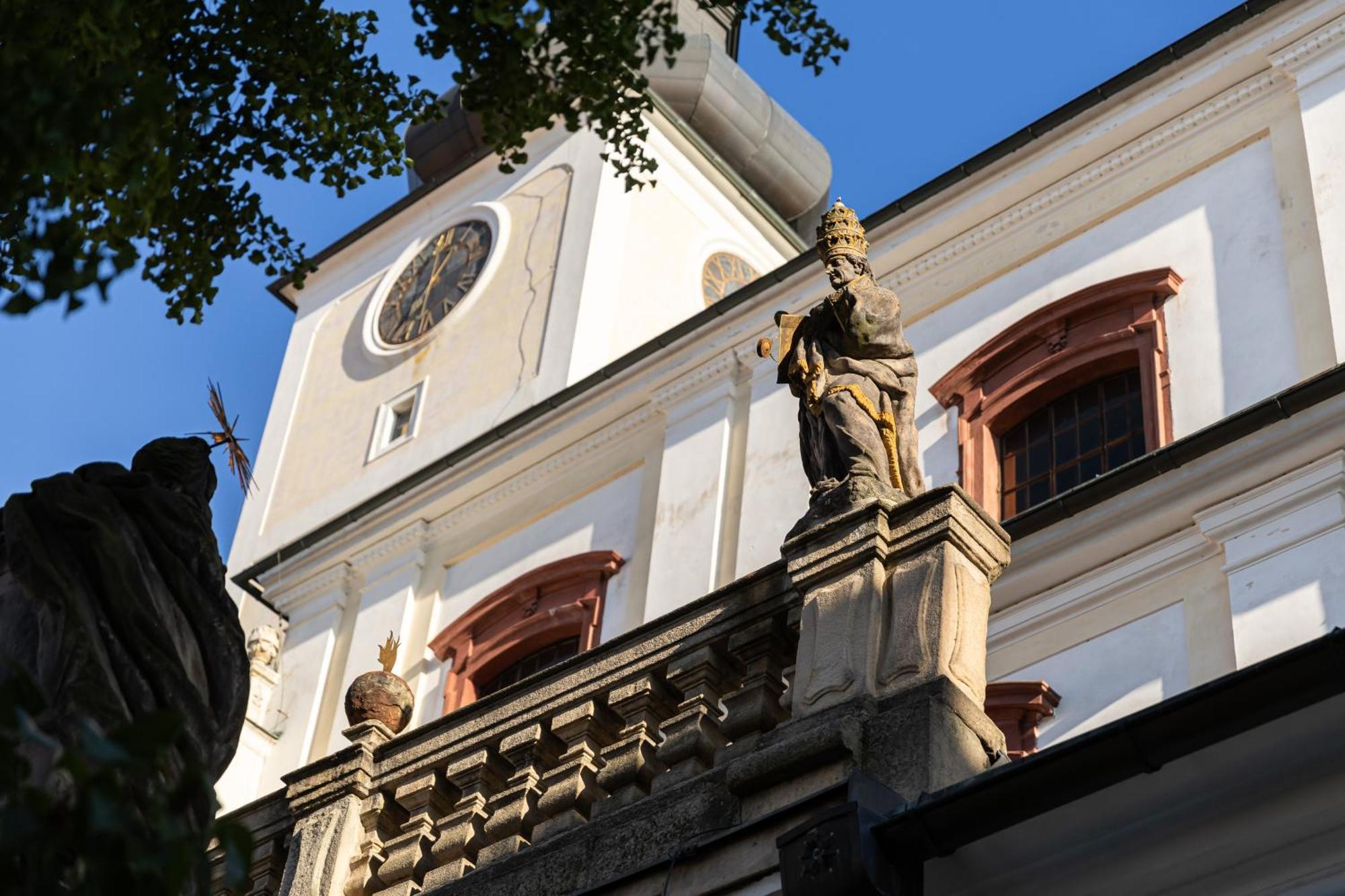 Dum Hostu Klaster Hotel 3*